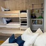 Familienparadies 87m2 - Haushaelfte Mit Garten * Gaissau (Bregenz)