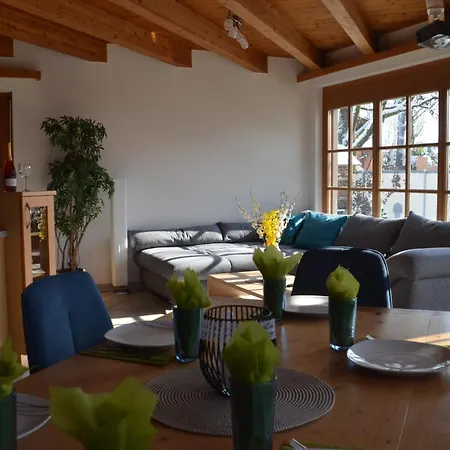 Familienparadies Am Bodensee - 87m2 Haushaelfte Mit Garten & Heimkino Gaissau (Bregenz)