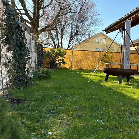 Familienparadies Am Bodensee - 87m2 Haushaelfte Mit Garten & Heimkino Appartement *
