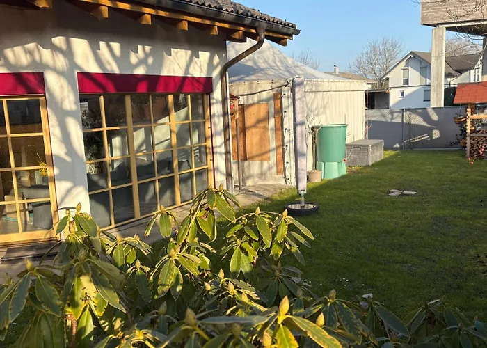 Apartment Familienparadies 87m2 - Haushaelfte Mit Garten