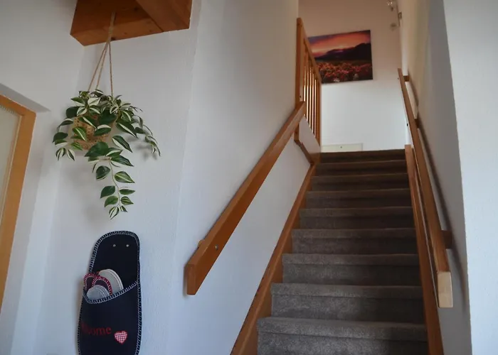 Familienparadies 87m2 - Haushaelfte Mit Garten *