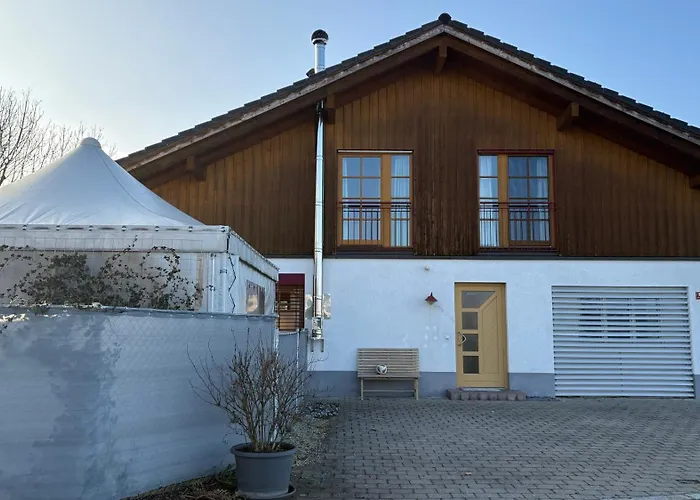 Apartment Familienparadies 87m2 - Haushaelfte Mit Garten *